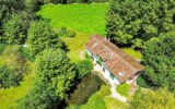 Ancien moulin sur un terrain plat de 8023m² proche du centre ville d’Hasparren ! – 6 pièces – 4 chambres – 128 m²