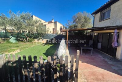 Maison rénovée de 128 m² – 4 chambres – proche de toutes les commodités et du village de Gonfaron – 5 pièces – 4 chambres – 128 m²