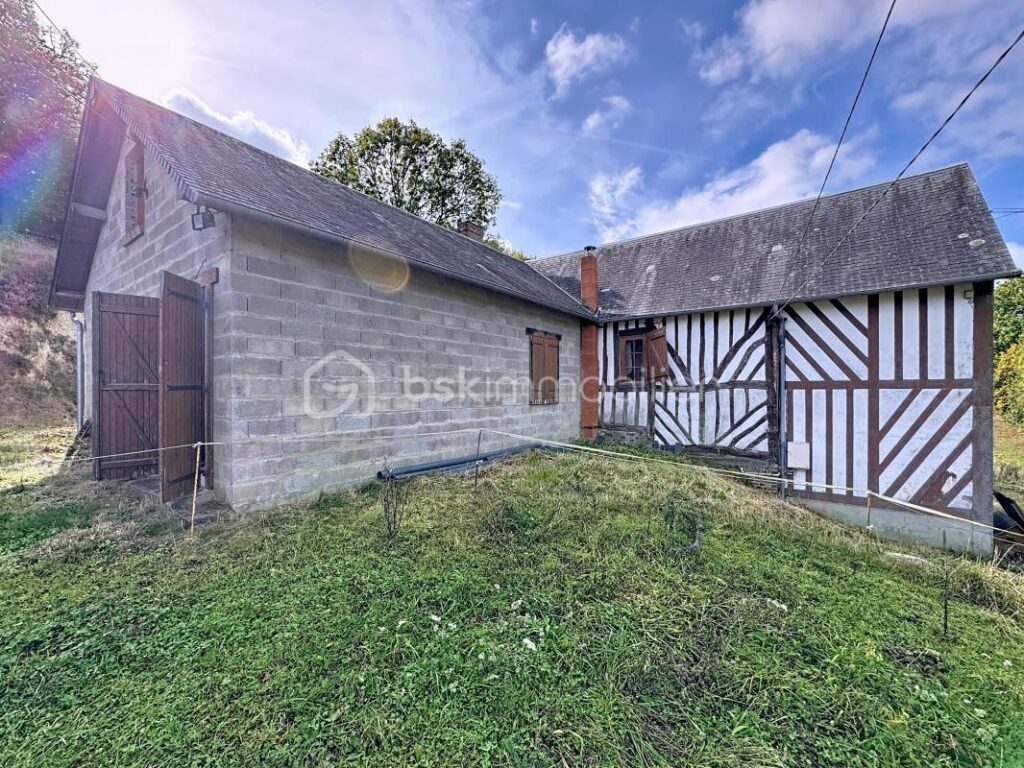 Maison de plain pied – 6 pièces – 4 chambres – 107 m²