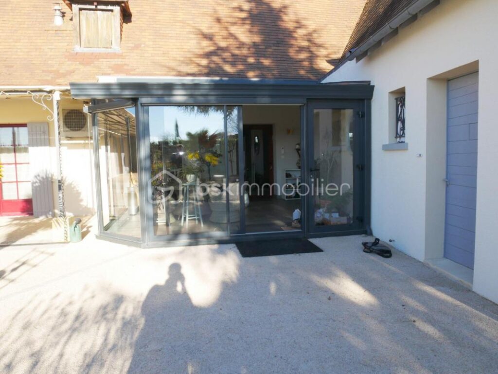 ANCIENNE FERME RÉNOVÉE – 7 pièces – 5 chambres – 316 m²