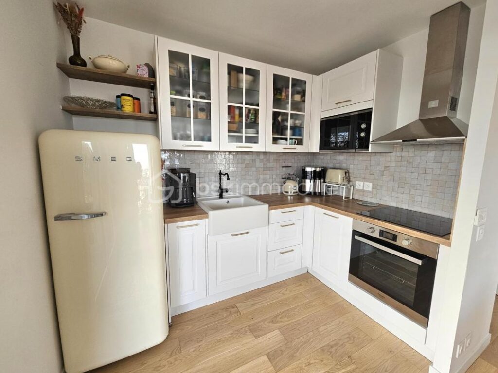 Appartement F3 DPE C 2023 bord du canal terrasse parking – 3 pièces – 2 chambres – 58 m²