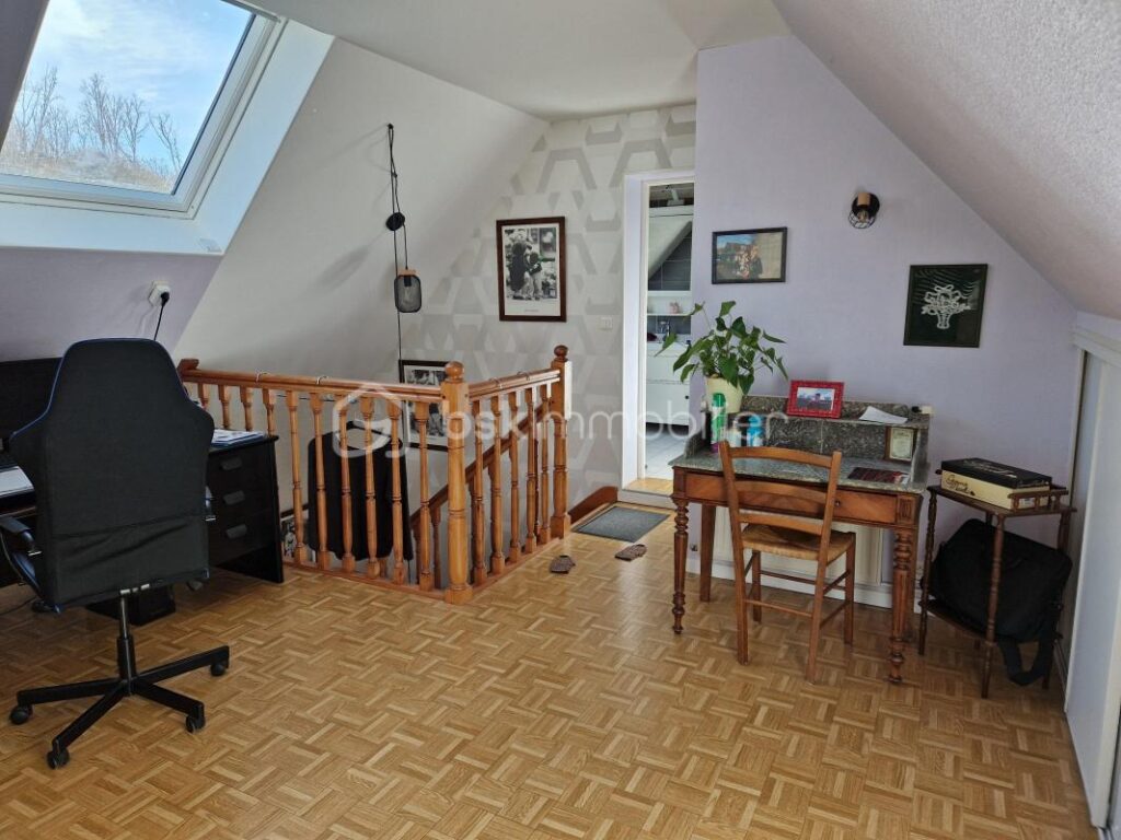 Très belle opportunité sur Colombiers et vue imprenable sur la vallée de l’envigne! – 8 pièces – 4 chambres – 230 m²