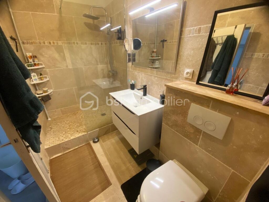 A VOIR ABSOLUMENT – 2 pièces – 1 chambre – 46 m²