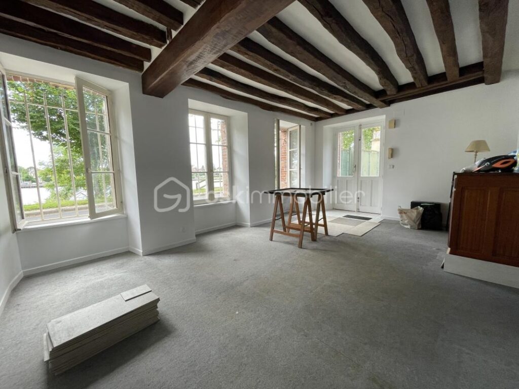 Maison de Maître en bord de Seine – 8 pièces – 5 chambres – 210 m²