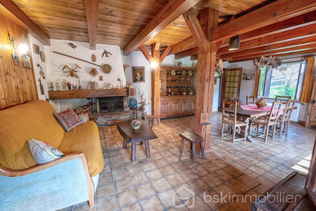Chalet vue Mont-Blanc, vallée de Chamonix – 7 pièces – 5 chambres – 172 m²