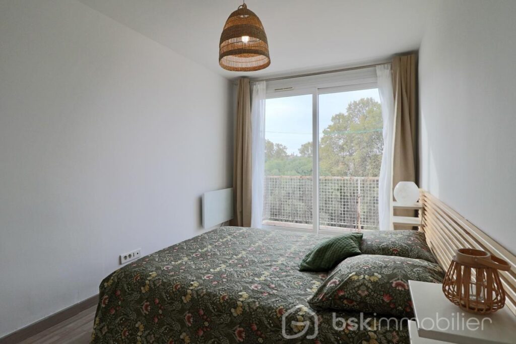 TOULON EST (83100)- Appartement Rénové de 2 pièces avec balcon et Vue dégagée ! – 2 pièces – 1 chambre – 42 m²