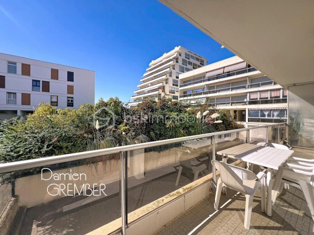 🌊 Magnifique T4 lumineux avec terrasse, piscine et cellier – La Grande-Motte – 4 pièces – 3 chambres – 81 m²