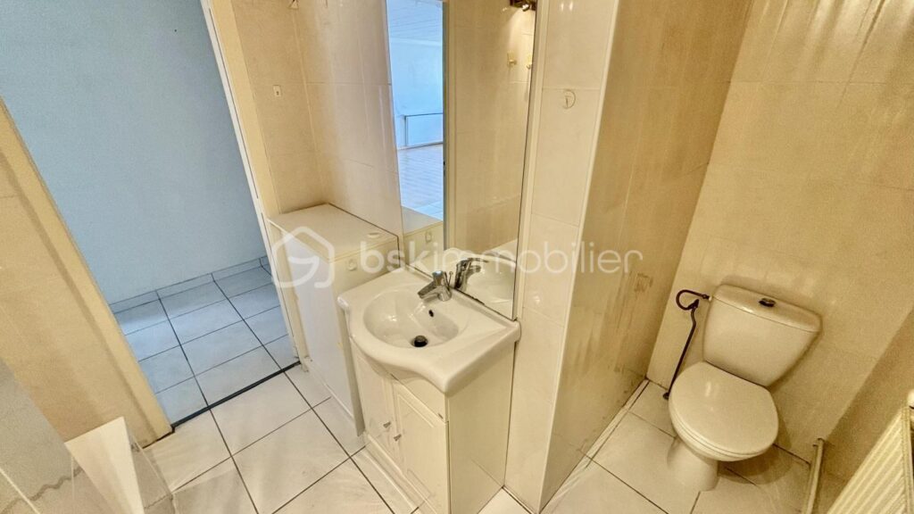 Grand studio/2P 49 m² avec balcon – Résidence seniors – 1 pièce – 1 chambre – 48 m²