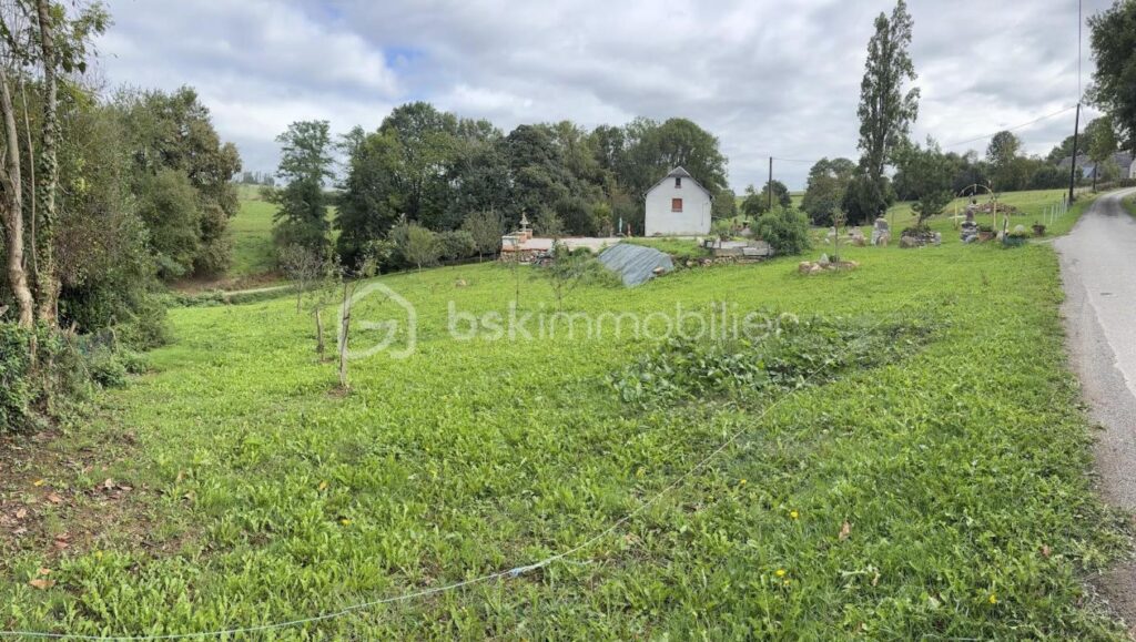 Terrain Constructible Cieutat – NR pièces – NR chambres – 3042 m²