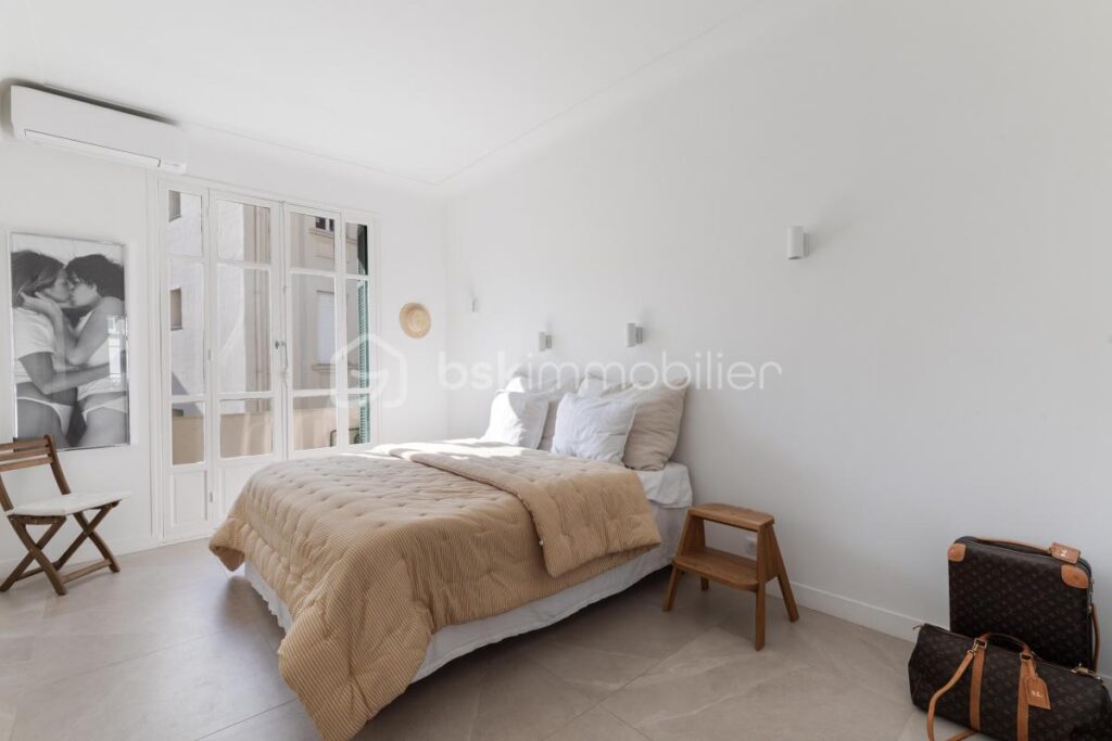 Appartement d’exception de 90 m2 – Boulevard Gambetta, Nice – 4 pièces – 2 chambres – 90 m²