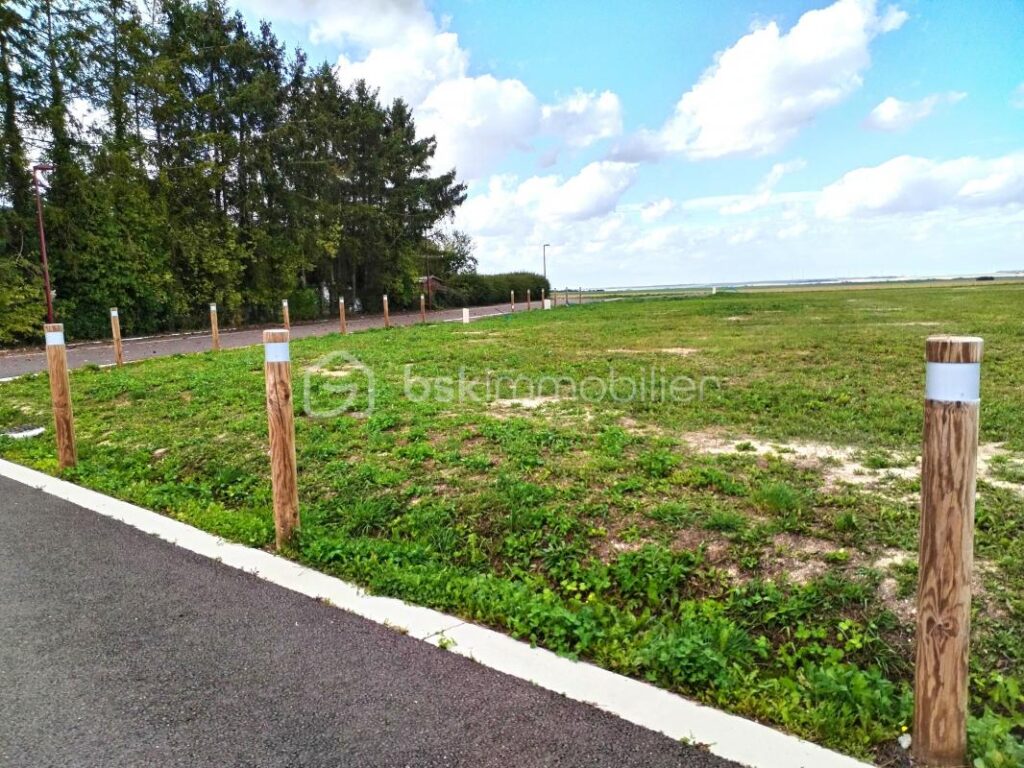 Terrain à batir dans un lotissement neuf sur Cauroy – NR pièces – NR chambres – 628 m²