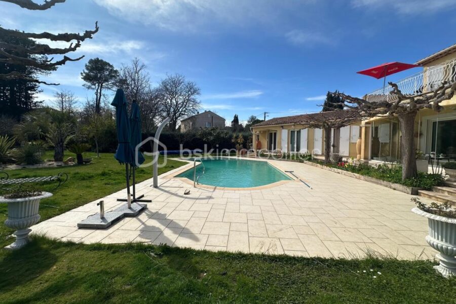 Maison à vendre à Neoules
