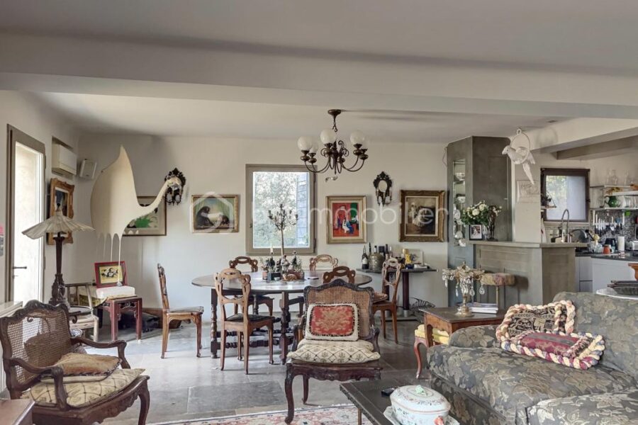 Maison à vendre à Menerbes