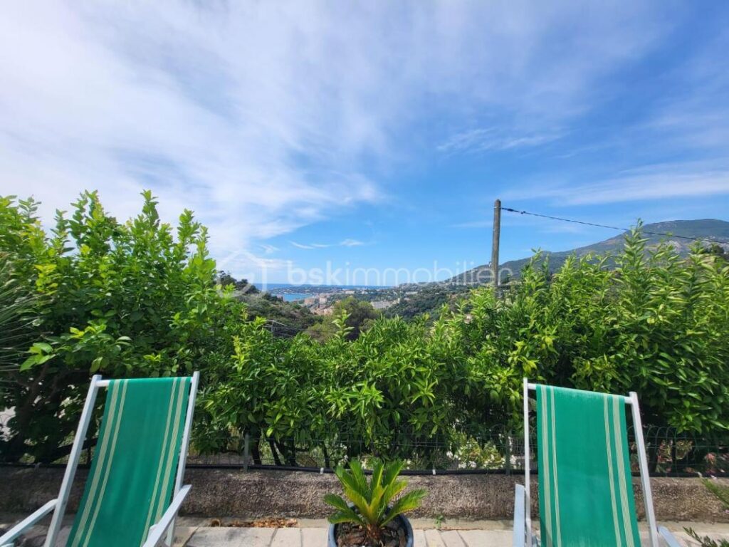 Magnifique villa de 247m2 – 5 pièces – 4 chambres – 247 m²