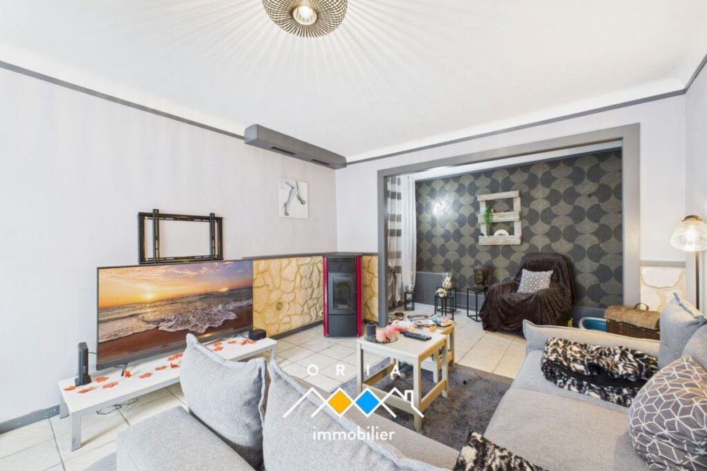 Maison de village à Bayonville-sur-Mad – 4 pièces – 2 chambres – 83 m²