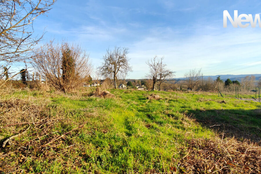 Terrain à vendre à Donzenac