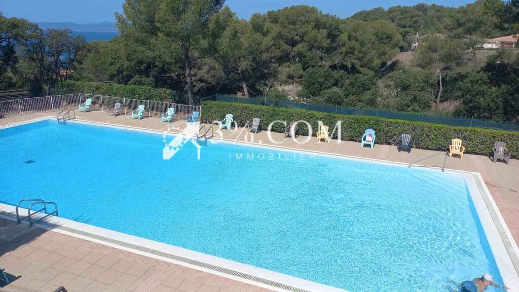 Boulouris / Résidence Le Panorama Studio avec vue mer – 1 pièce – NR chambres – 27 m²