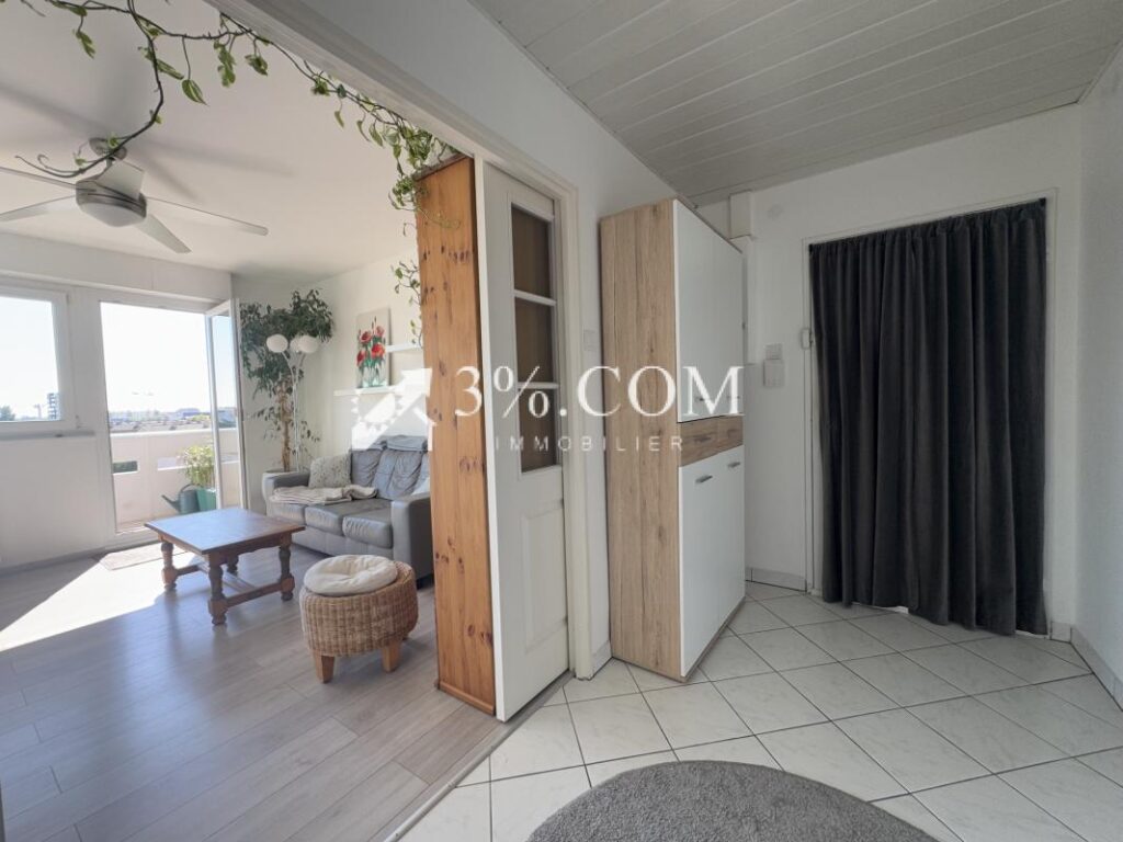 3%COM Beau F5 avec 4 chambres et 2 salles de bain/d’eau – 5 pièces – 4 chambres – 96 m²