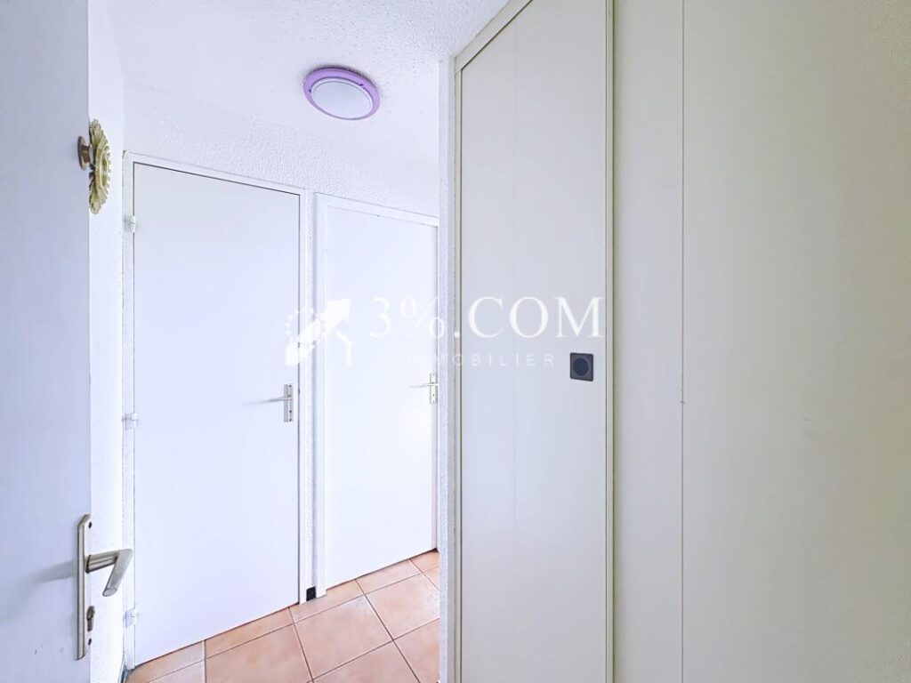 Charmant appartement 3 pièces de 41.61 m2 avec vue sur le po – 3 pièces – 2 chambres – 41 m²