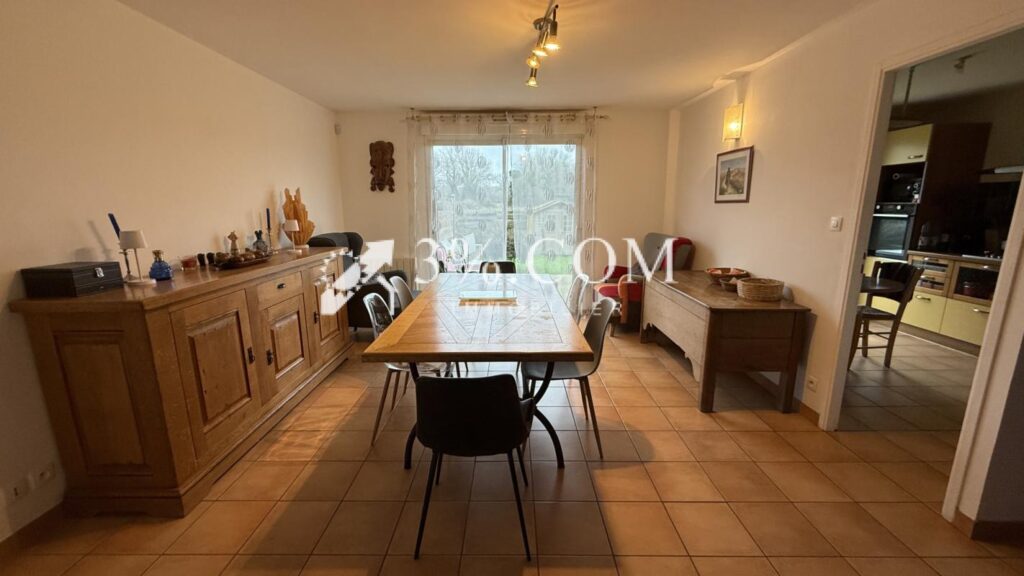 Mériadec Maison de plain-pied avec 3 chambres au calme – 4 pièces – 3 chambres – 103 m²