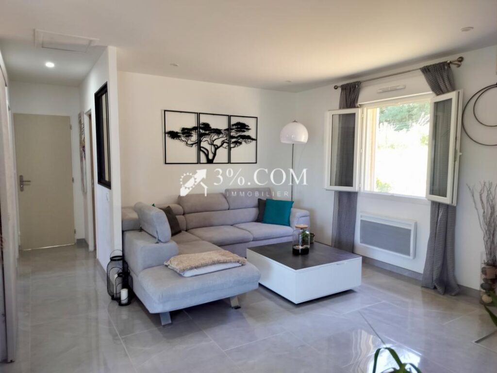 Villa avec vue dégagée de 90m2 – sous sol complet et parcell – 4 pièces – 2 chambres – 86 m²