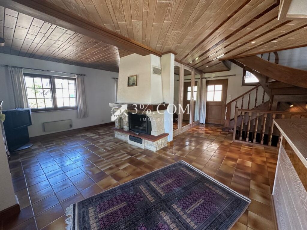 3%.COM – Maison avec piscine – 5 pièces – 3 chambres – 169 m²