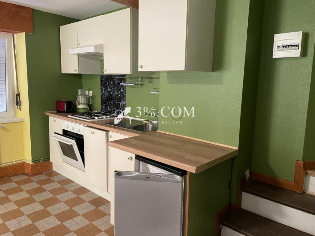 Maison gite dans un cadre naturel – 25 pièces – NR chambres – 630 m²