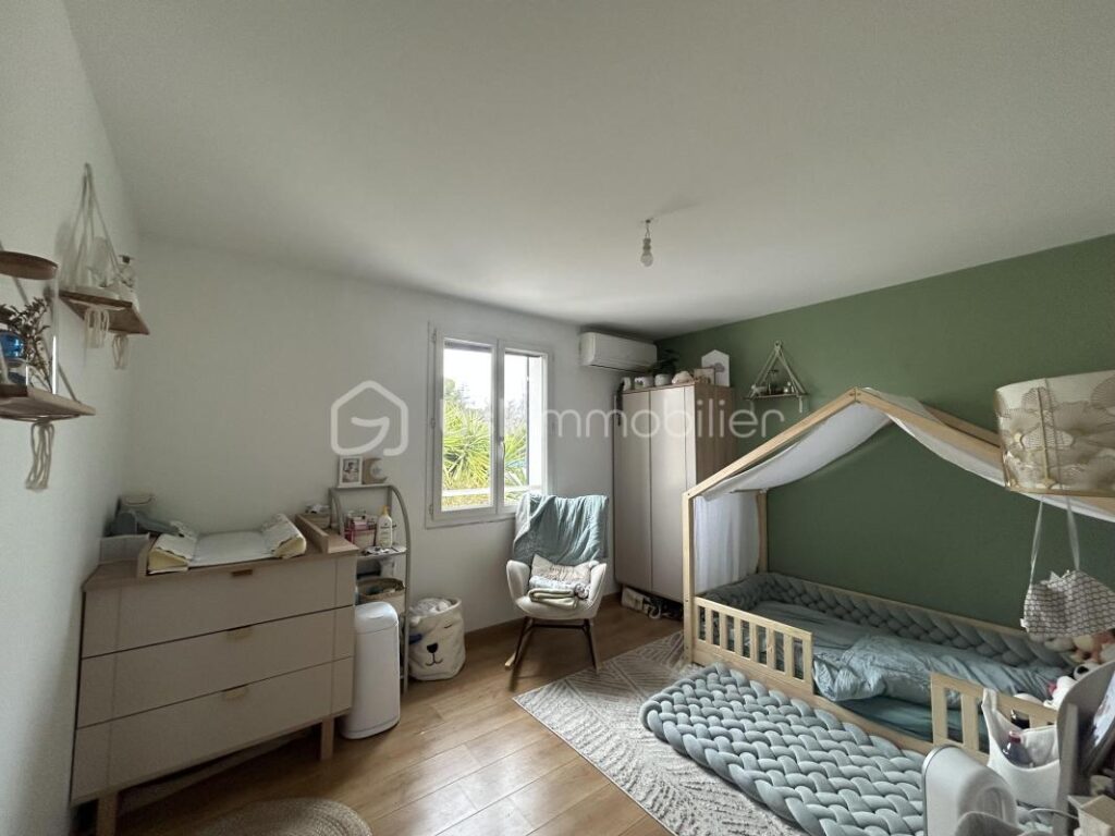 A vendre maison – 5 pièces – 4 chambres – 108 m²
