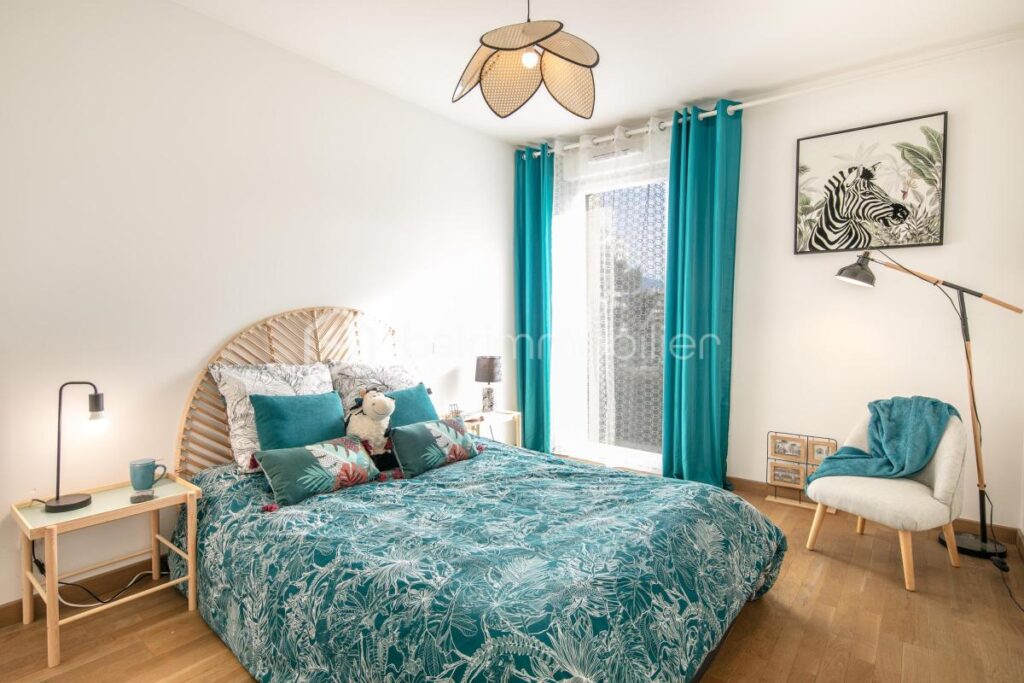 Appartement T3 de 70m2 avec terrasse – 3 pièces – 2 chambres – 70 m²