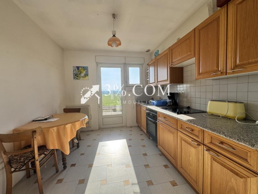 Maison plain pied 83m2 avec 2 chambres à rafraîchir sur 4 – 3 pièces – 2 chambres – 83 m²