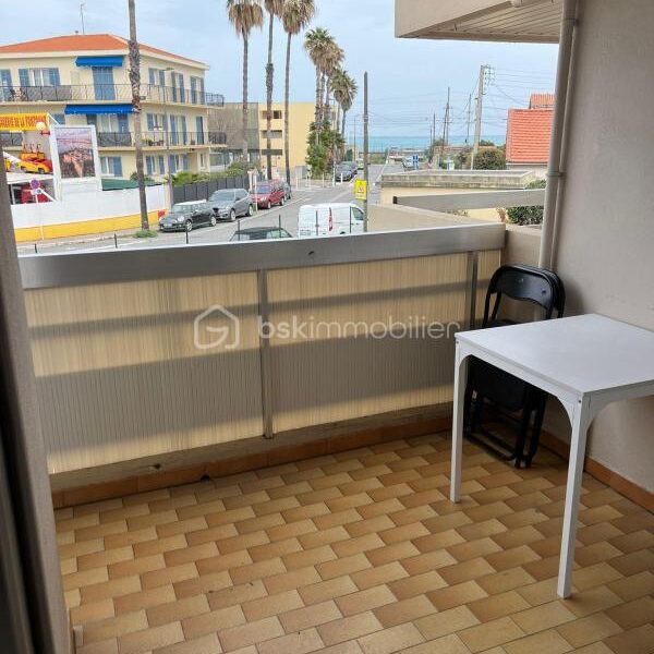 Appartement à vendre à Antibes — Vue mer — photo 1