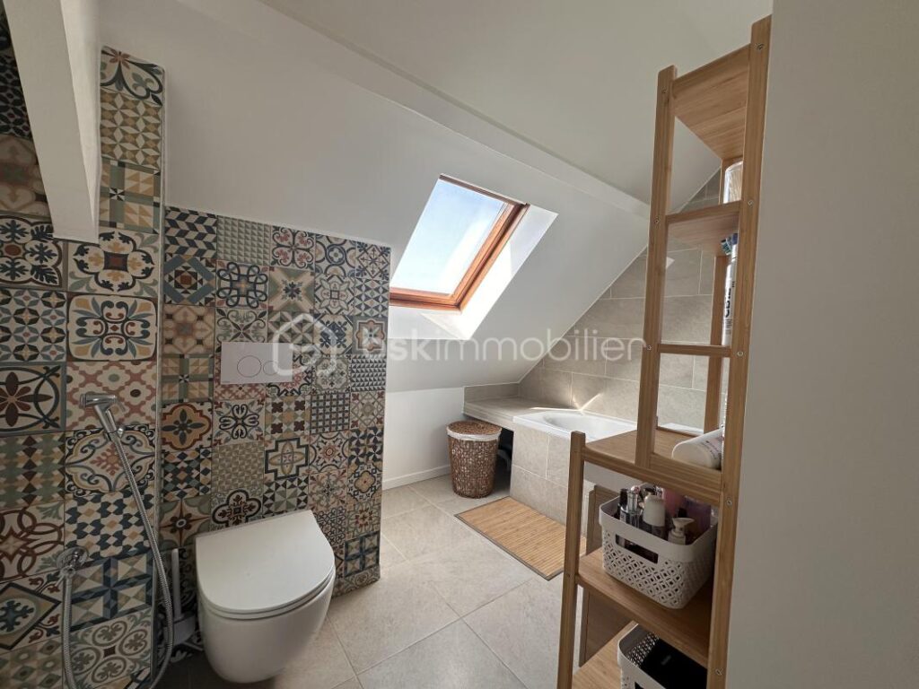 Maison de 110m² – 6 pièces – 4 chambres – 110 m²