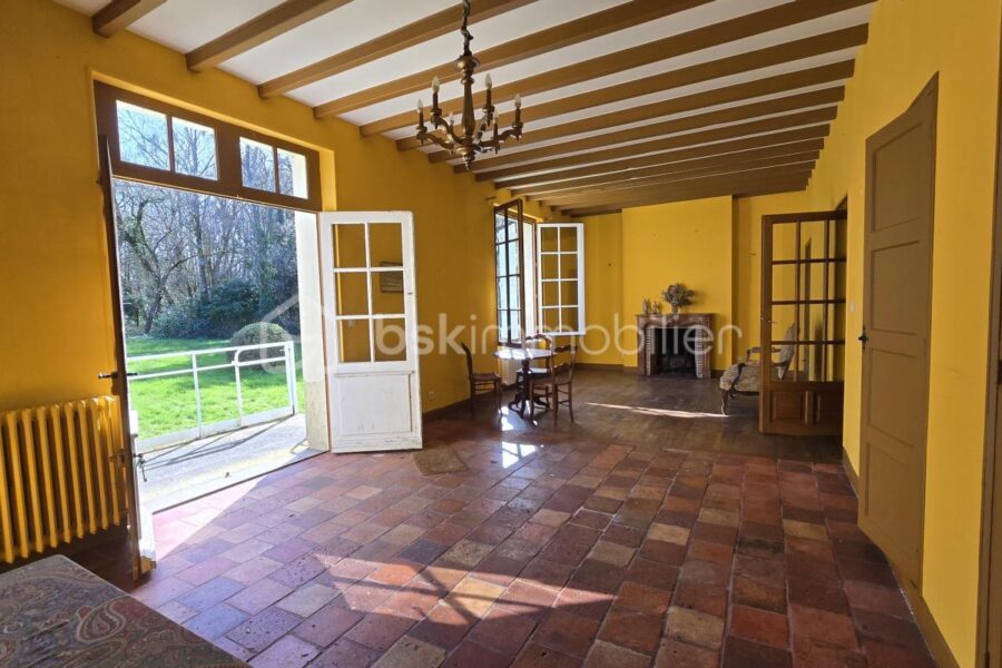 Maison à vendre à Le vigeant