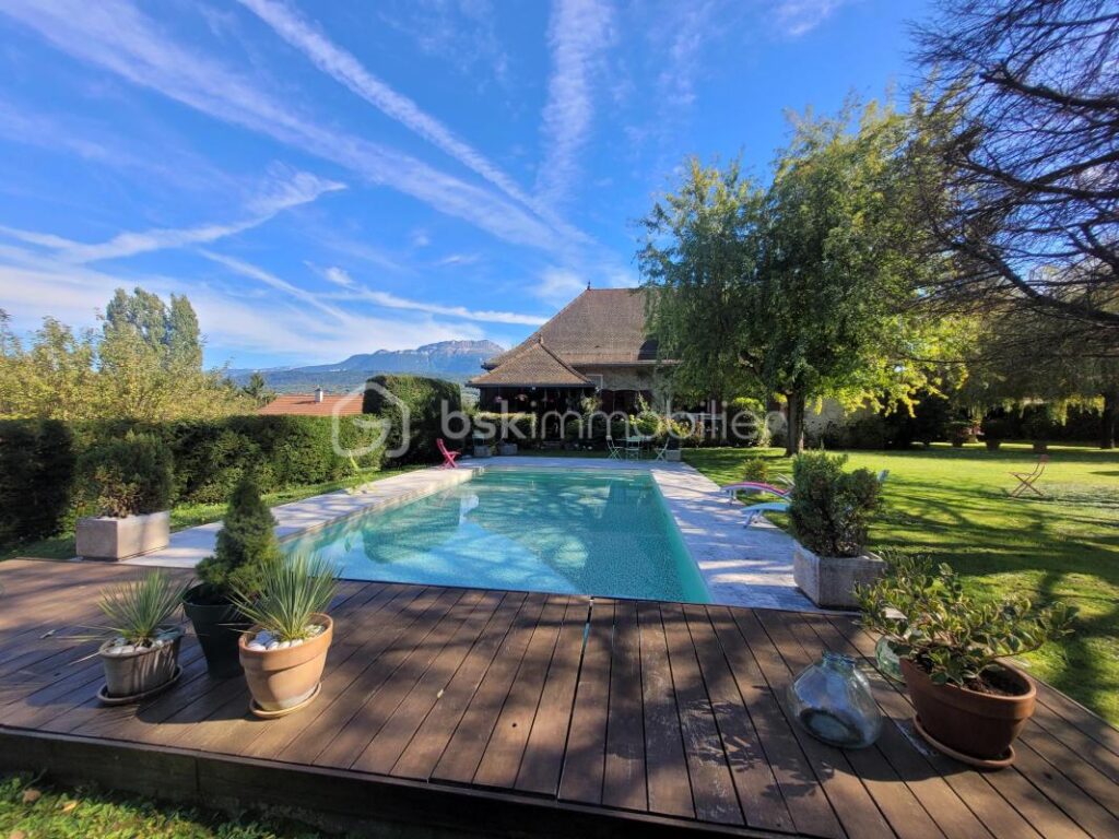 Criel de Voiron Propriété d’Exception Terrain 3766 m² 1 090 000 € – 10 pièces – 6 chambres – 370 m²