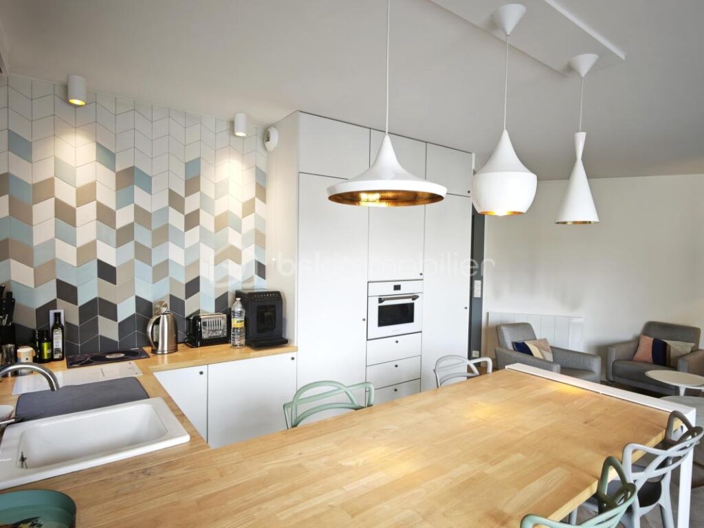 LEVALLOIS – PERRET Centre Ville : 2 pièces entièrement rénové – 2 pièces – 1 chambre – 46 m²