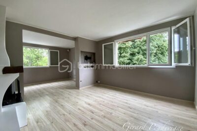 Le Port-Marly- Rue de Paris- Au calme- Prêt à habiter- – 4 pièces – 3 chambres – 62 m²