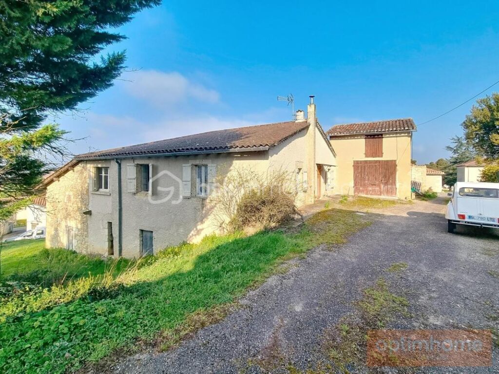 Maison de campagne en pierre – 6 pièces – 3 chambres – 112 m²