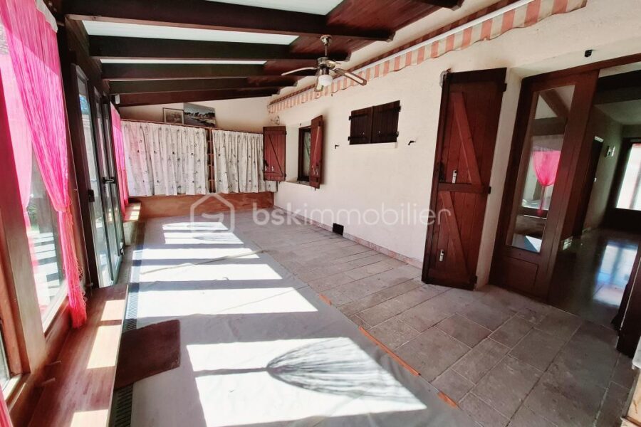 Maison à vendre à Sermaises