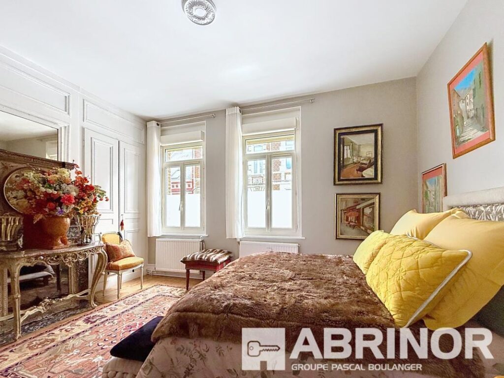 Maison de charme – Quartier Saint-Acheul – Amiens – 5 pièces – 3 chambres – 117 m²
