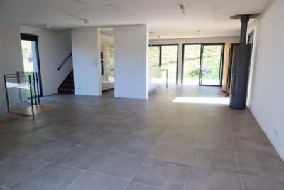 Maison d&rsquo;architecte Besancon 7 pièce(s) 153 m2 – 7 pièces – 4 chambres – 153 m²