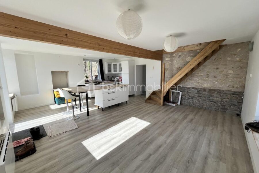 Maison à vendre à Saint-Léger-le-Petit