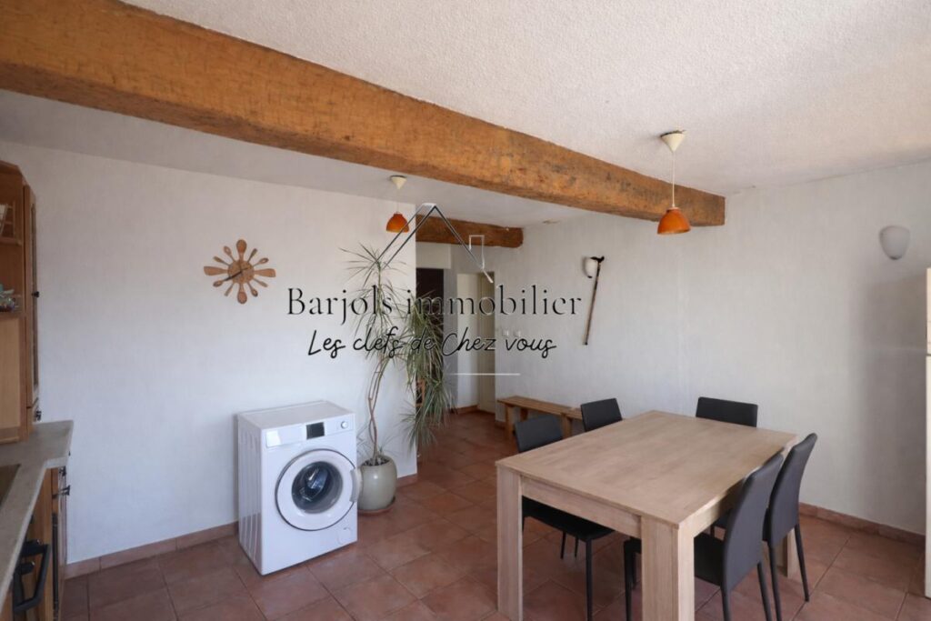 Appartement Terrasse, Combles aménageables – 3 pièces – 2 chambres – 93 m²