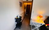 Beau studio cabine avec vaste terrasse, garage fermé et parking extérieur – 2 pièces – 1 chambre – 25 m²