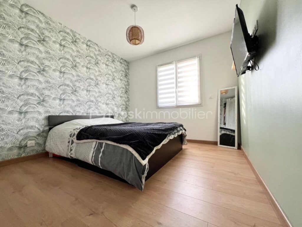 Proche Le Mans Nord : Pavillon de 2024 (RE 2020) et vue sur campagne – 4 pièces – 2 chambres – 86 m²