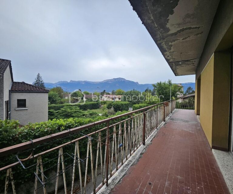 Maison de 170m2 – 7 pièces – 5 chambres – 170 m²