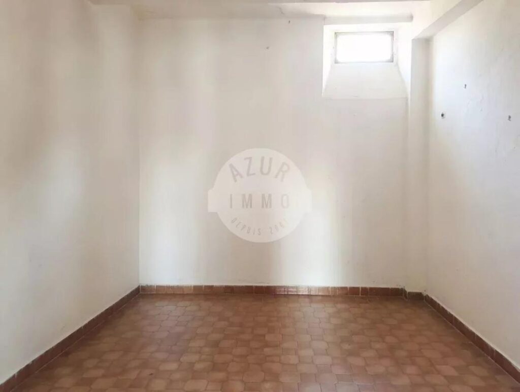 APPARTEMENT 37 M2 + DEBARRAS – 2 pièces – NR chambres – 37 m²