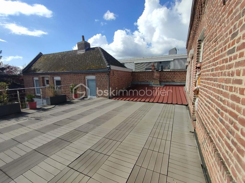 Maison de ville HYPER CENTRE PUR de 1948, 402m2, 15 pièces !!!! – 15 pièces – 9 chambres – 402 m²