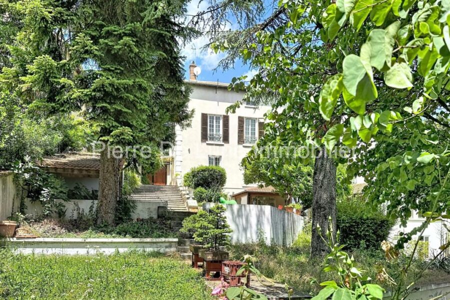 Maison à vendre à Caluire et cuire