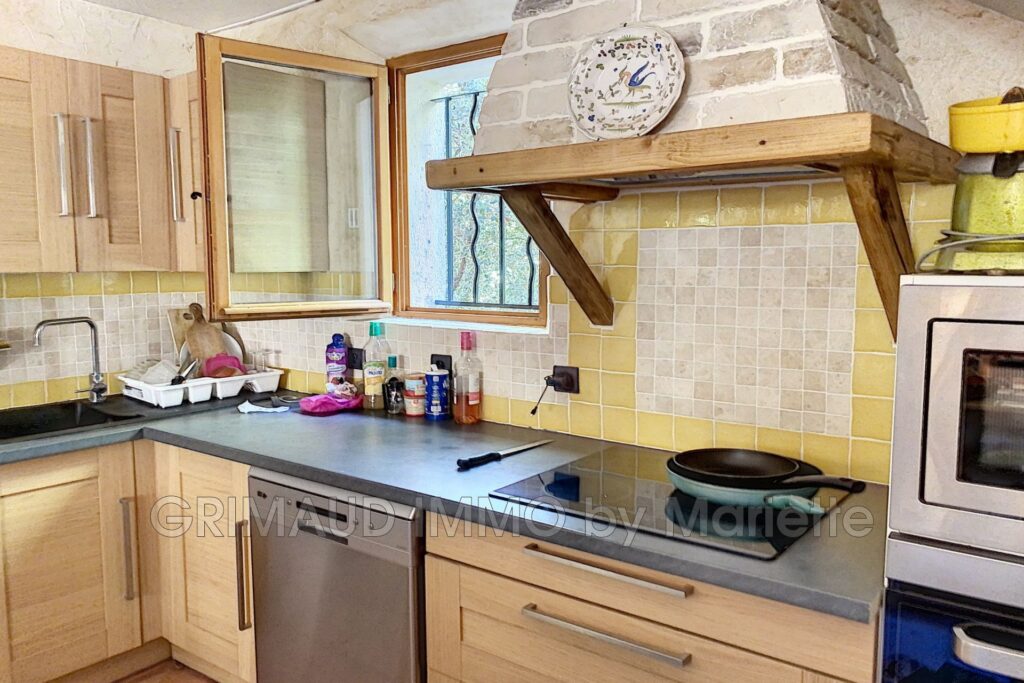 belle maison pres du village – 4 pièces – 3 chambres – 86.88 m²