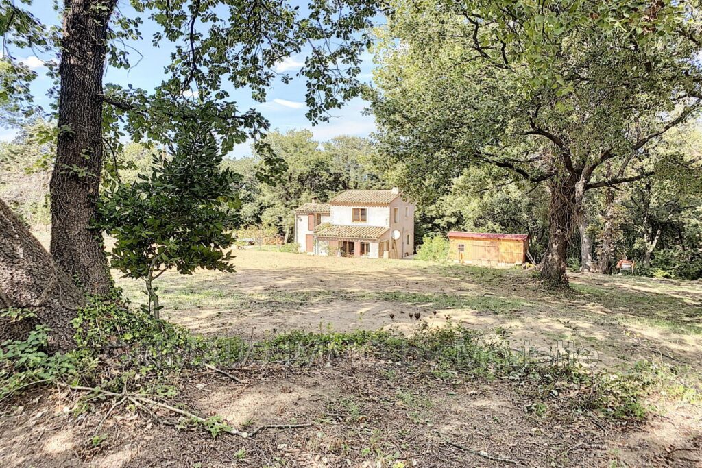 belle maison pres du village – 4 pièces – 3 chambres – 86.88 m²